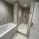 3 Bedrooms With Tour Eiffel View