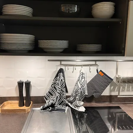 3 Bedrooms With Tour Eiffel View Апартаменты