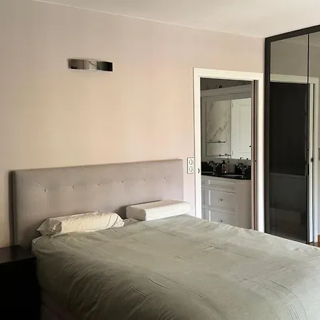 3 Bedrooms With Tour Eiffel View Apartamento Issy-les-Moulineaux
