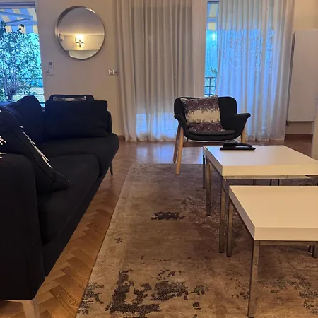 3 Bedrooms With Tour Eiffel View Апартаменты *