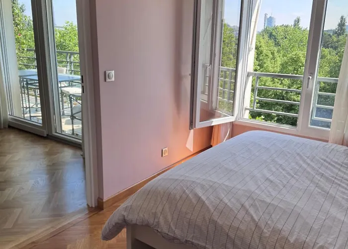 3 Bedrooms With Tour Eiffel View Lägenhet *