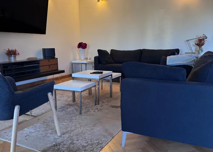 Lägenhet 3 Bedrooms With Tour Eiffel View *